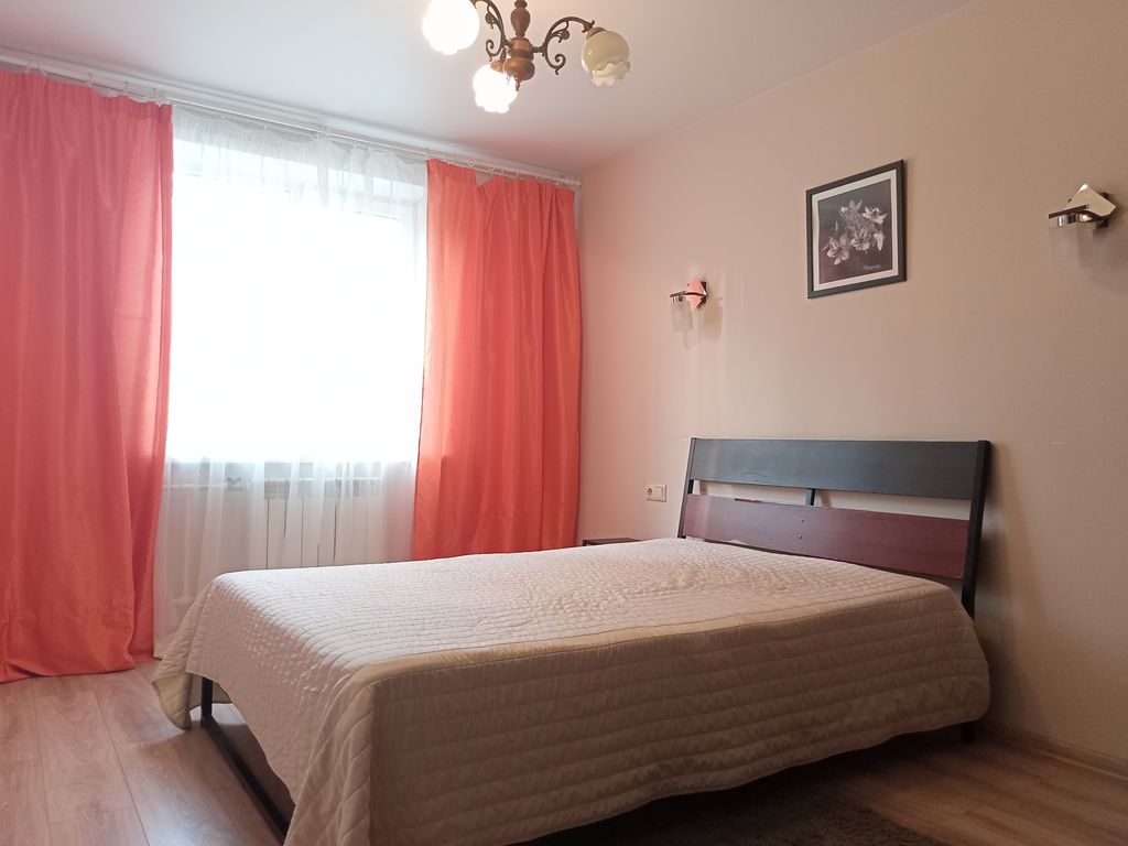 2-комнатная квартира, Осипенко улица, 20