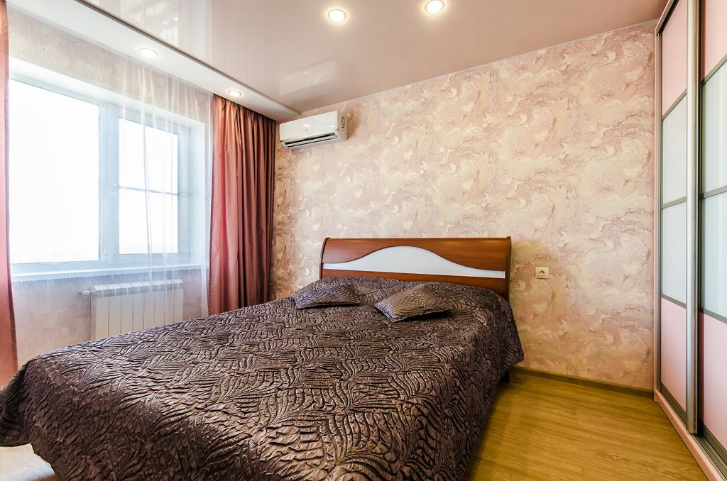 2-комнатная квартира, Дыбенко улица, 27В